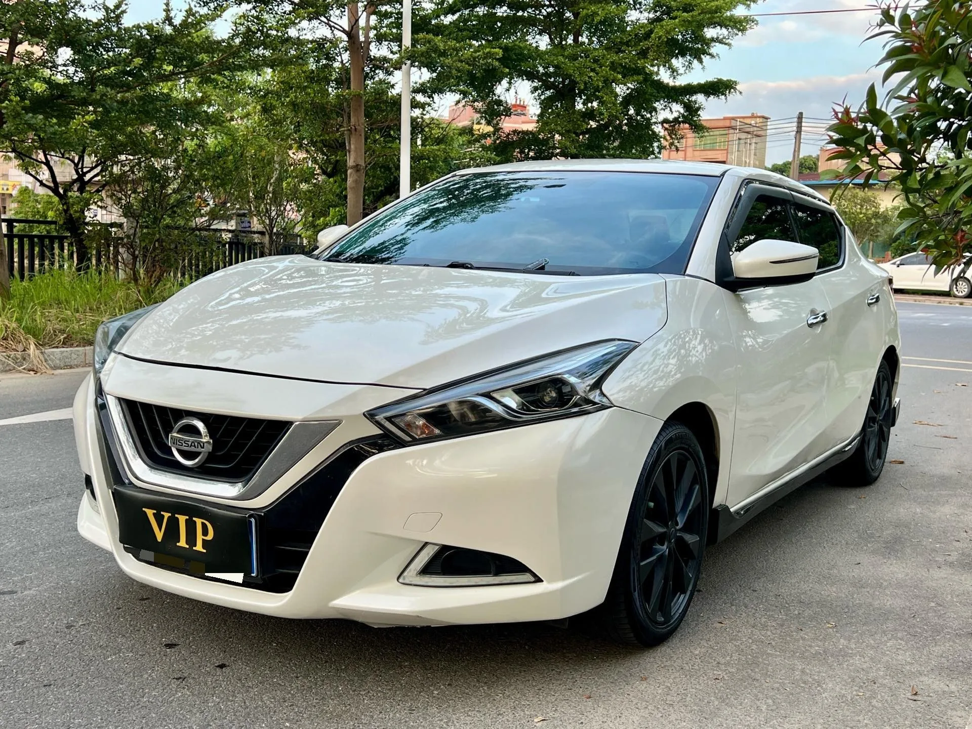 Bluebird 2020 1.6L CVT Smart Connect Edition