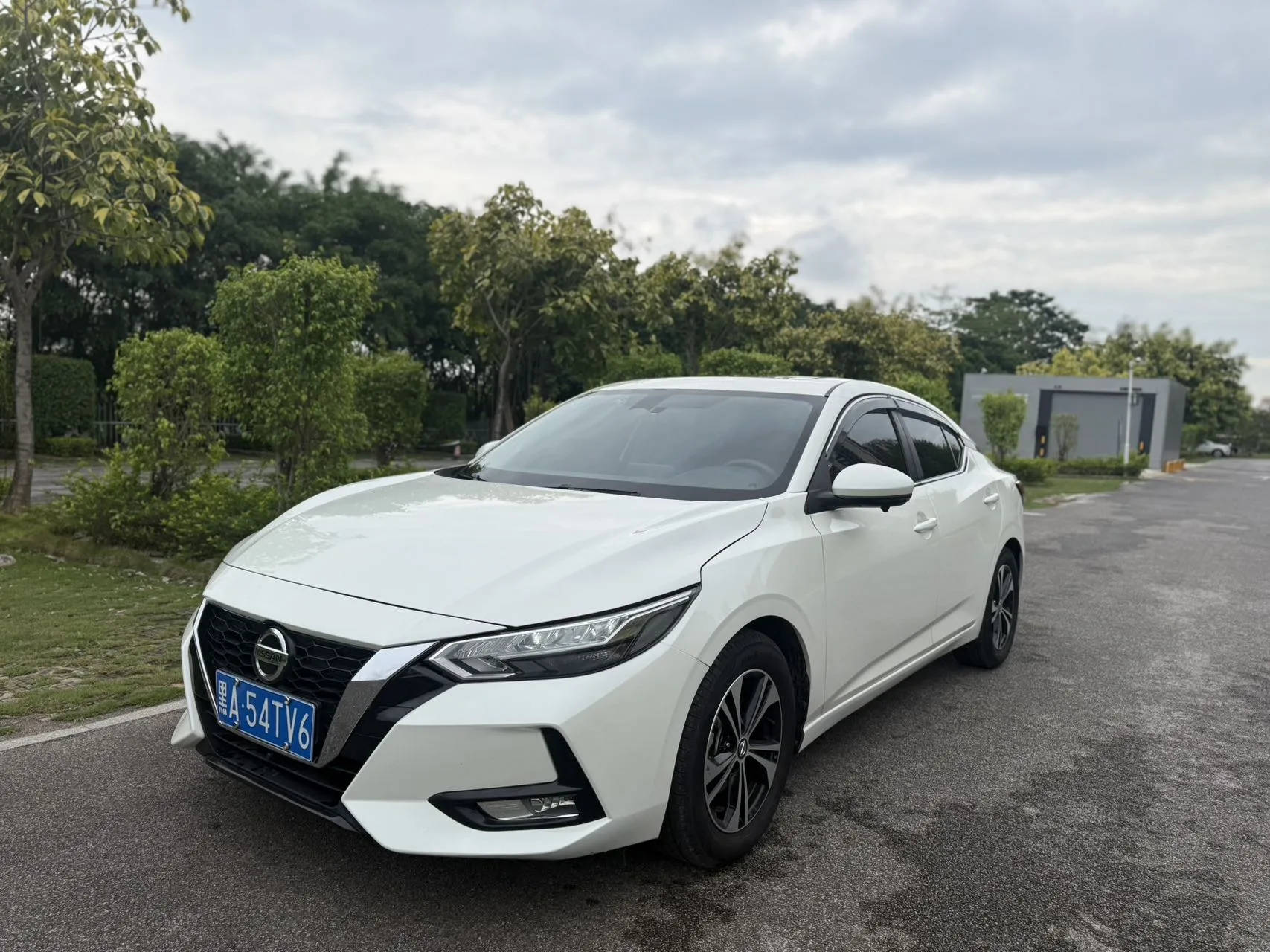 Nissan Sylphy 2021 1.6L XL CVT Smart Edition