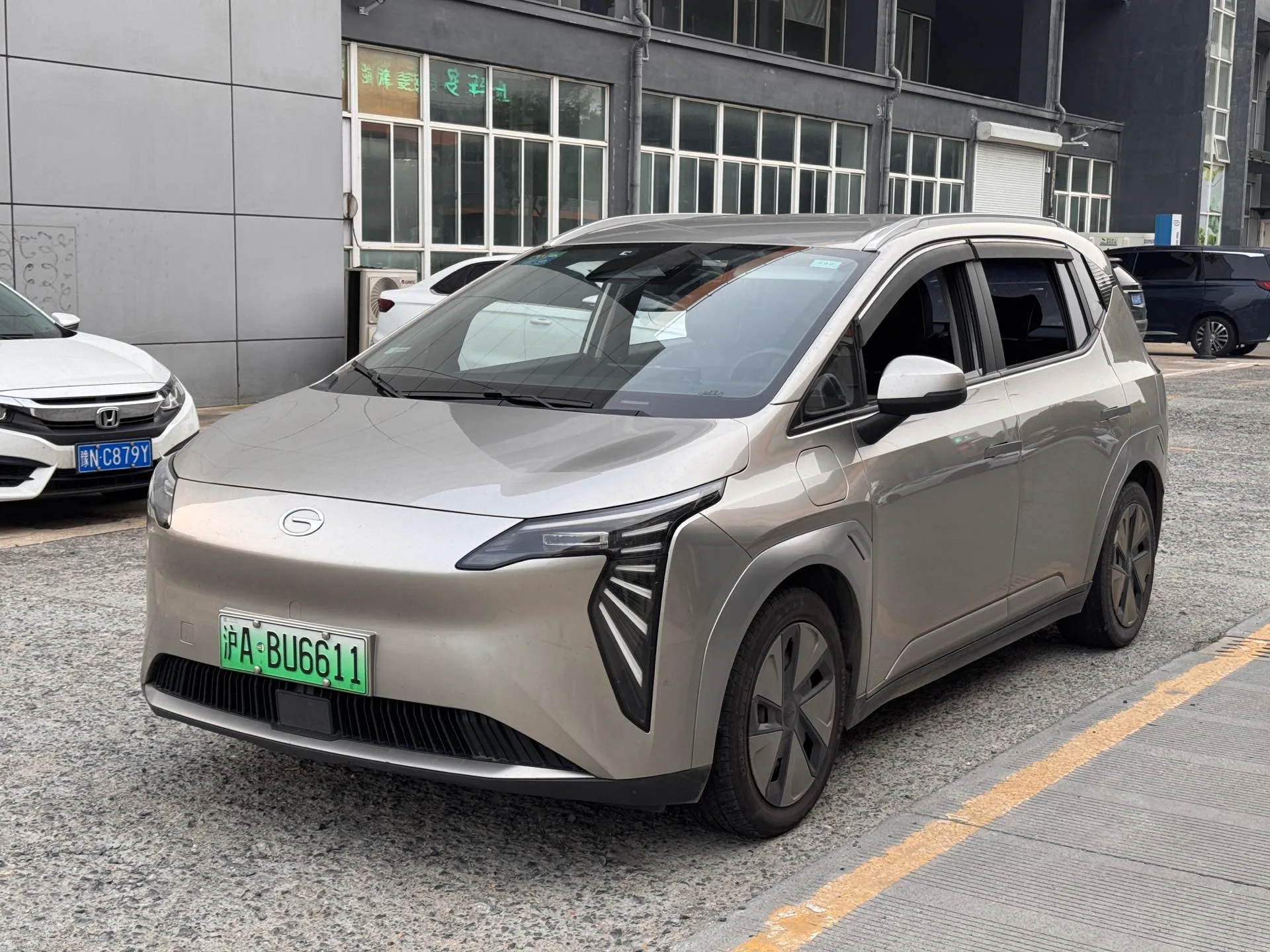 AION Y Plus 2023 70 Tech Edition