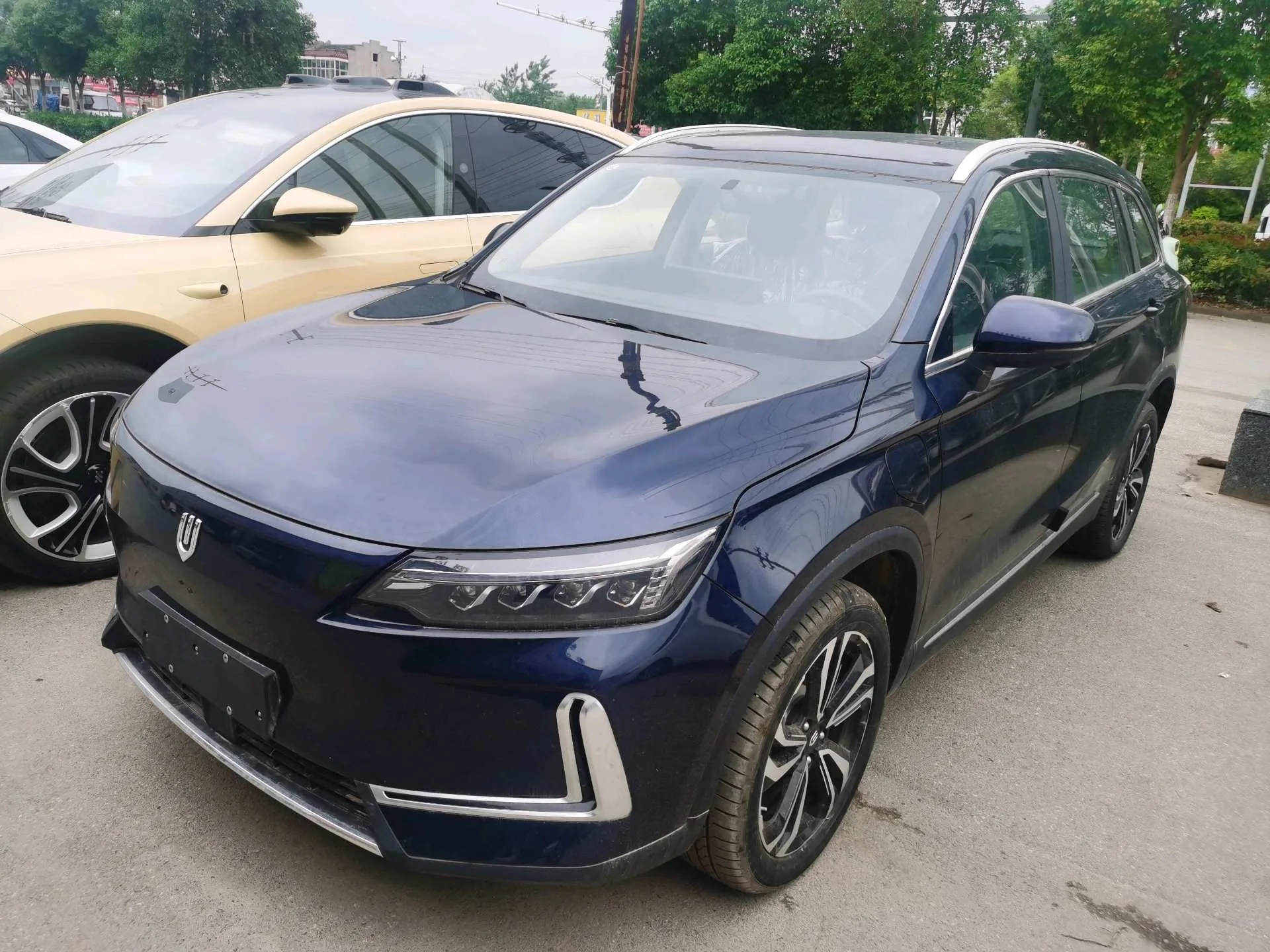 Skyworth 2024 EV6 430 Cloud Charging Edition + Automatic Transmission