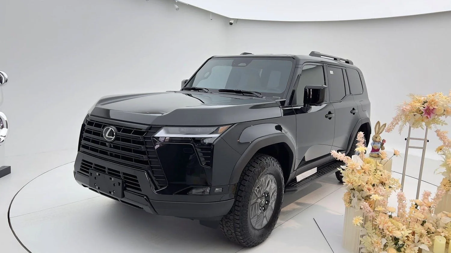 Lexus GX 2024 Overtrail Peak Edition
