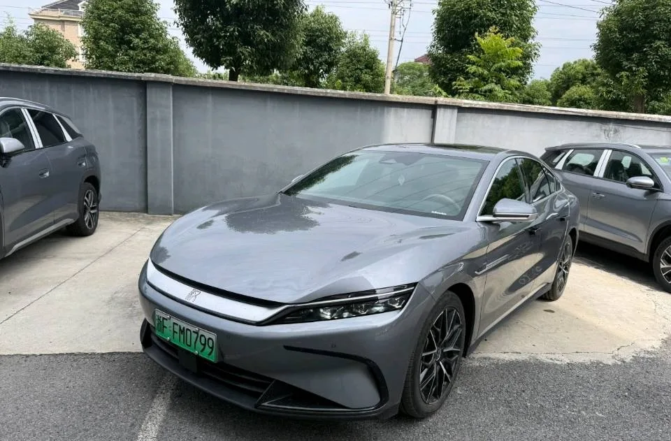 BYD 2025 Han DM-i 1.5T CVT 125KM Premium Automatic