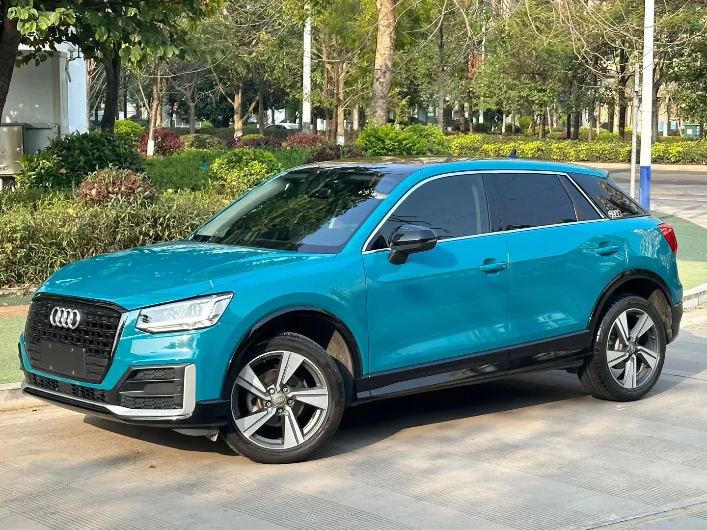 Audi Q2L 2020 35 TFSI Fashion Dynamic Edition