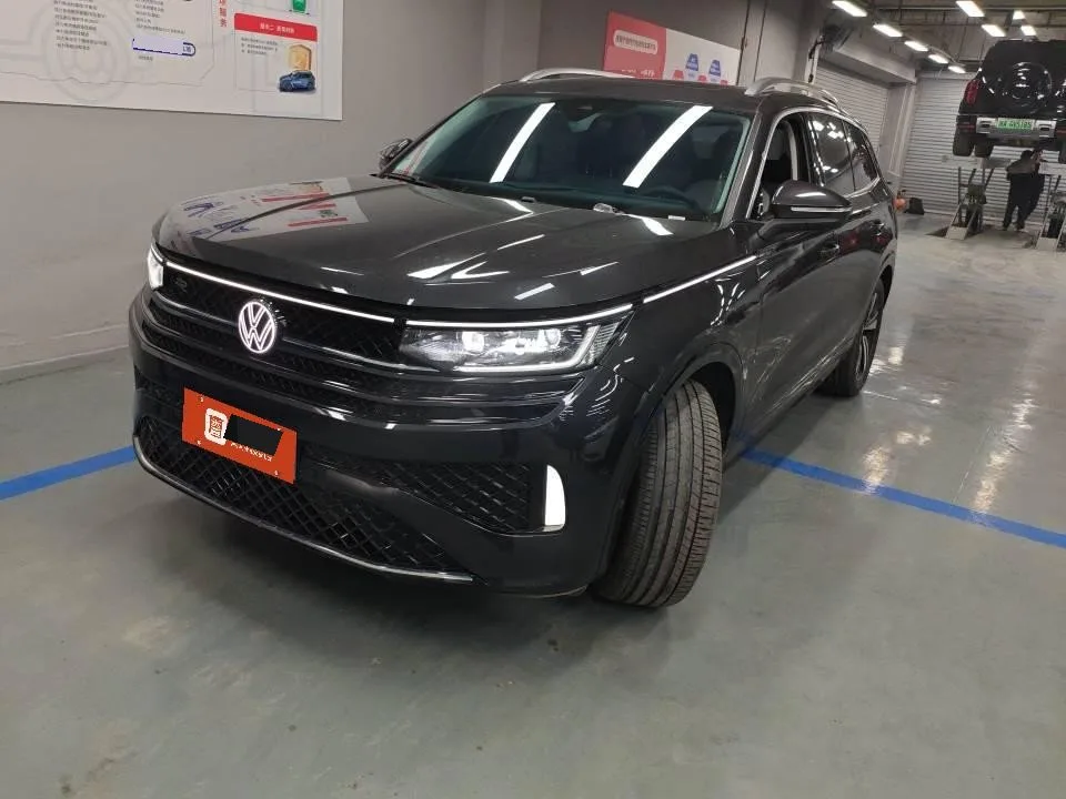 Volkswagen 2024 Range Rover R-Line 2.0TSI 380TSI AWD Cruiser Automatic