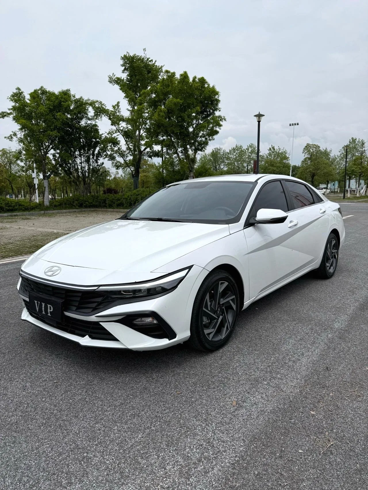 Hyundai Elantra 2023 1.5L CVT GLX Elite Edition