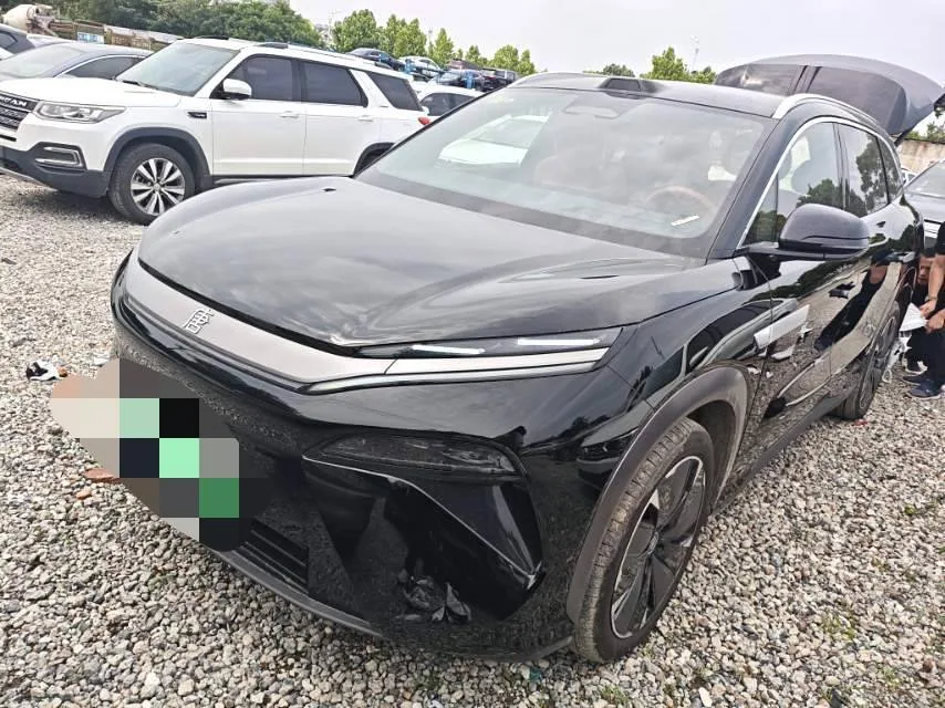 Tang L 2025 EV 600KM Four-Wheel Drive LiDAR Flagship Edition