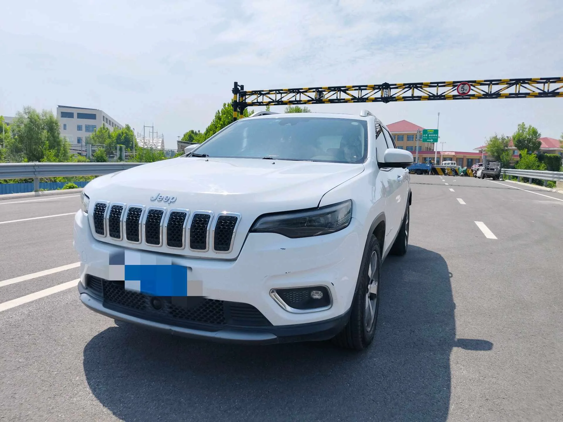 Jeep Cherokee 2019 2.0T AWD Exclusive Edition, National V