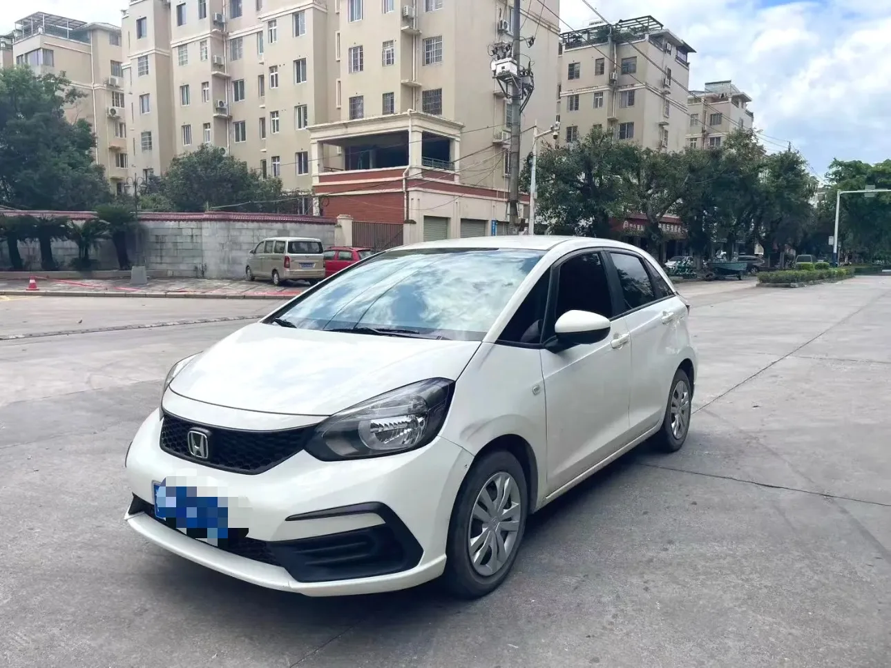 Honda Fit 2022 1.5L CVT Trendy Sunroof Edition