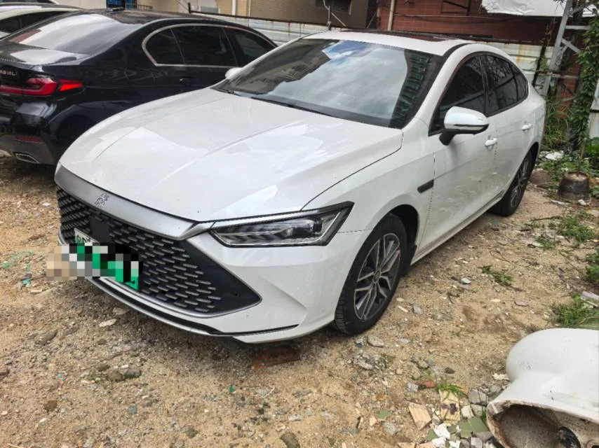 2021 Qin PLUS DM-i 120KM Flagship