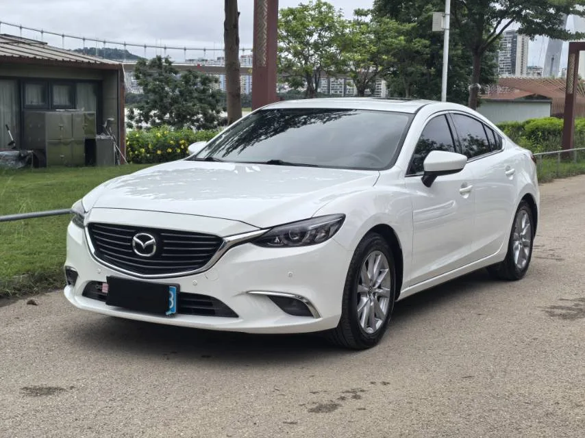 Mazda6 Atenza 2017 2.0L Blue Sky Luxury Edition