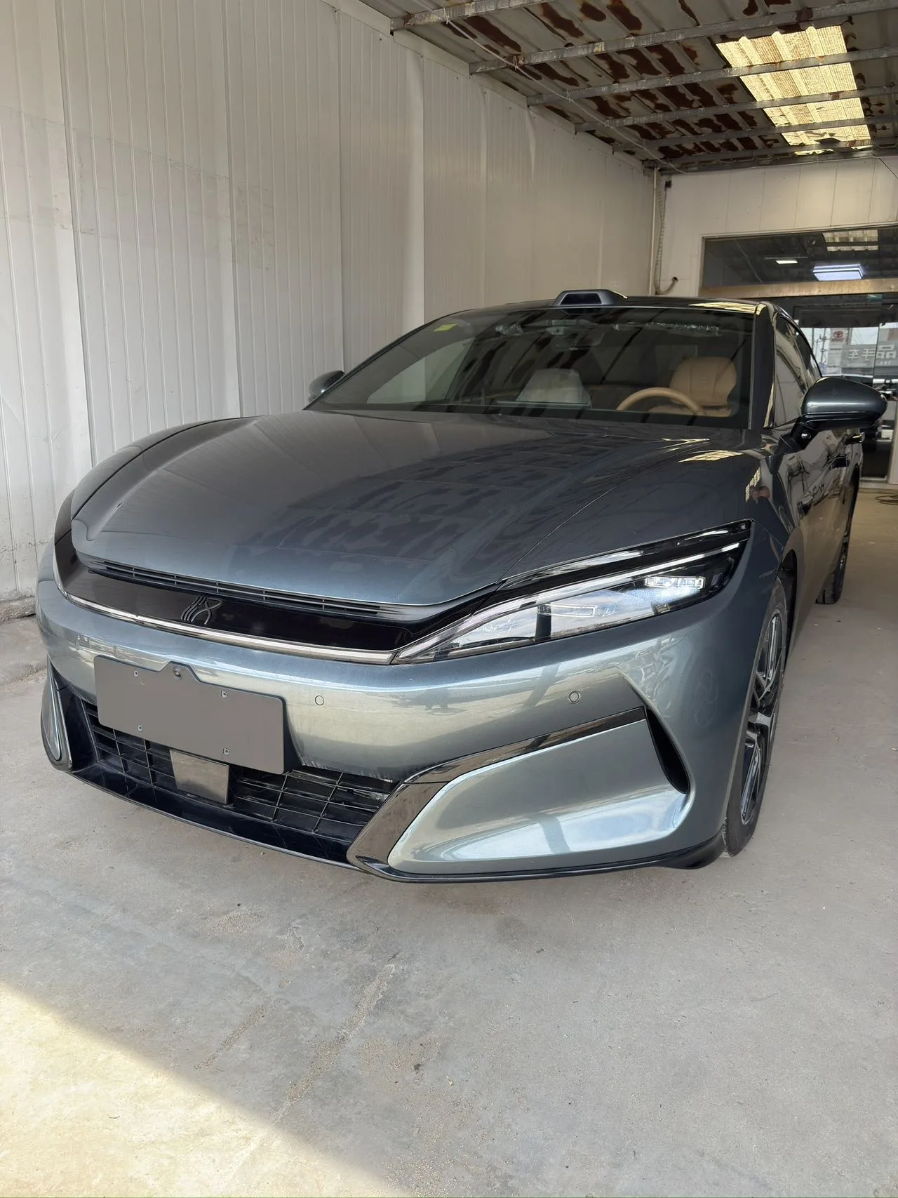 Han L 2025 DM-p All-Wheel Drive LiDAR Flagship Model