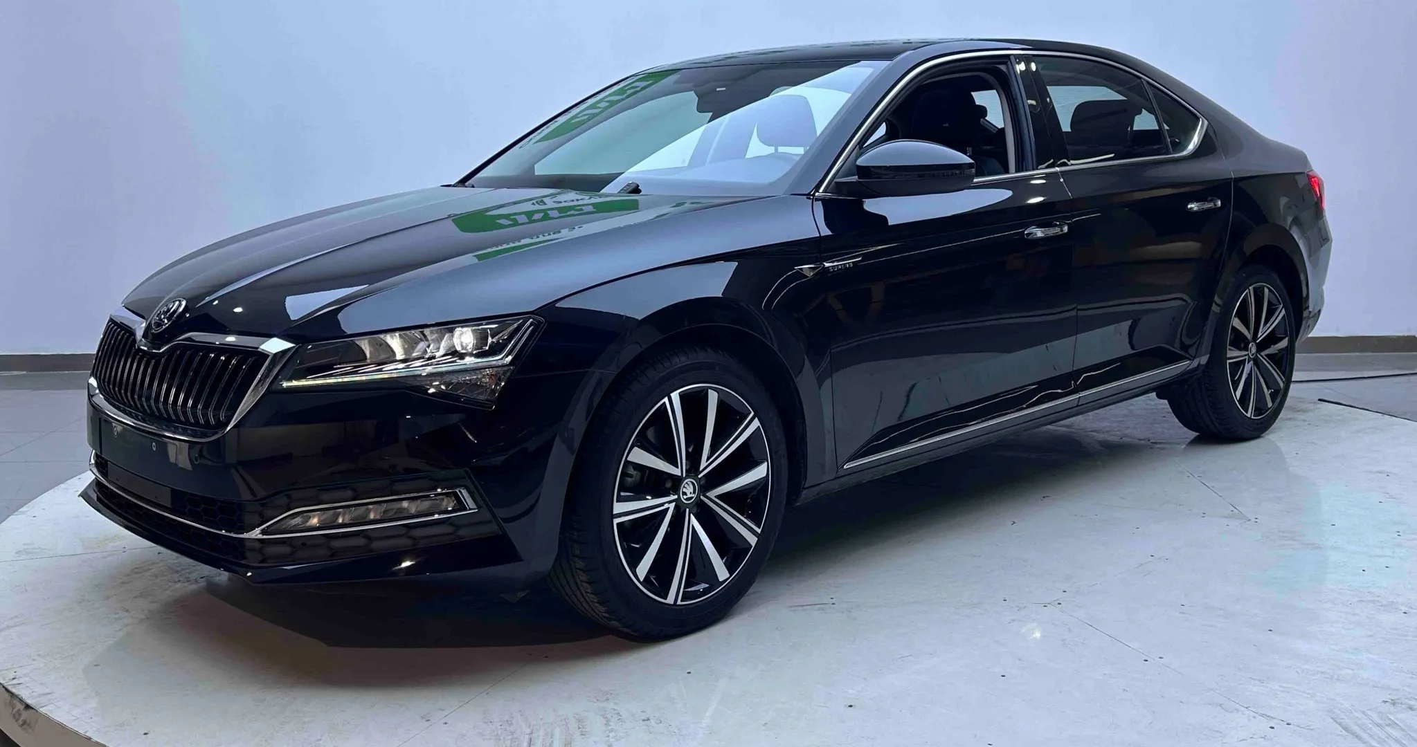 Superb 2023 Facelift TSI280 DSG Premium Edition