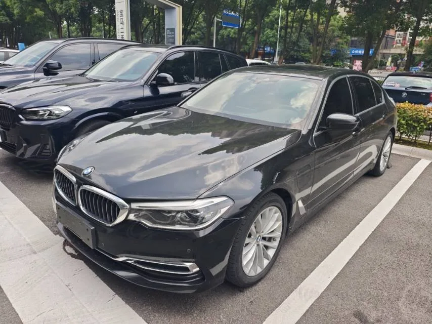 BMW 5 Series PHEV 2020 Mileage Upgrade Edition 530Le Luxury Package