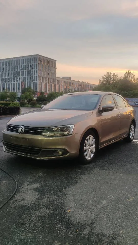 2012 Volkswagen Sagitar 1.6L Automatic Comfort Model