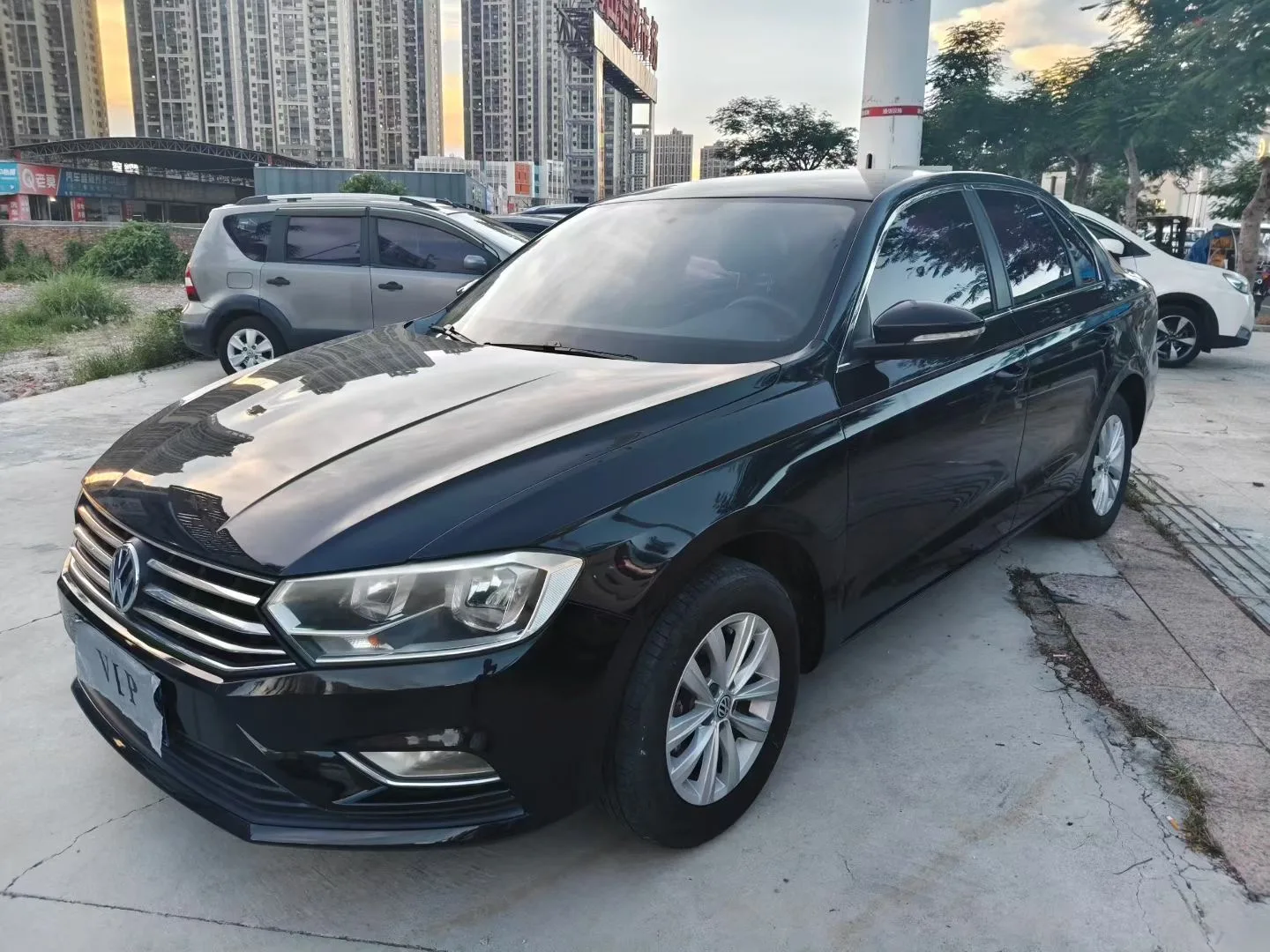 Bora 2017 Model Year 1.6L Automatic Fashion Edition