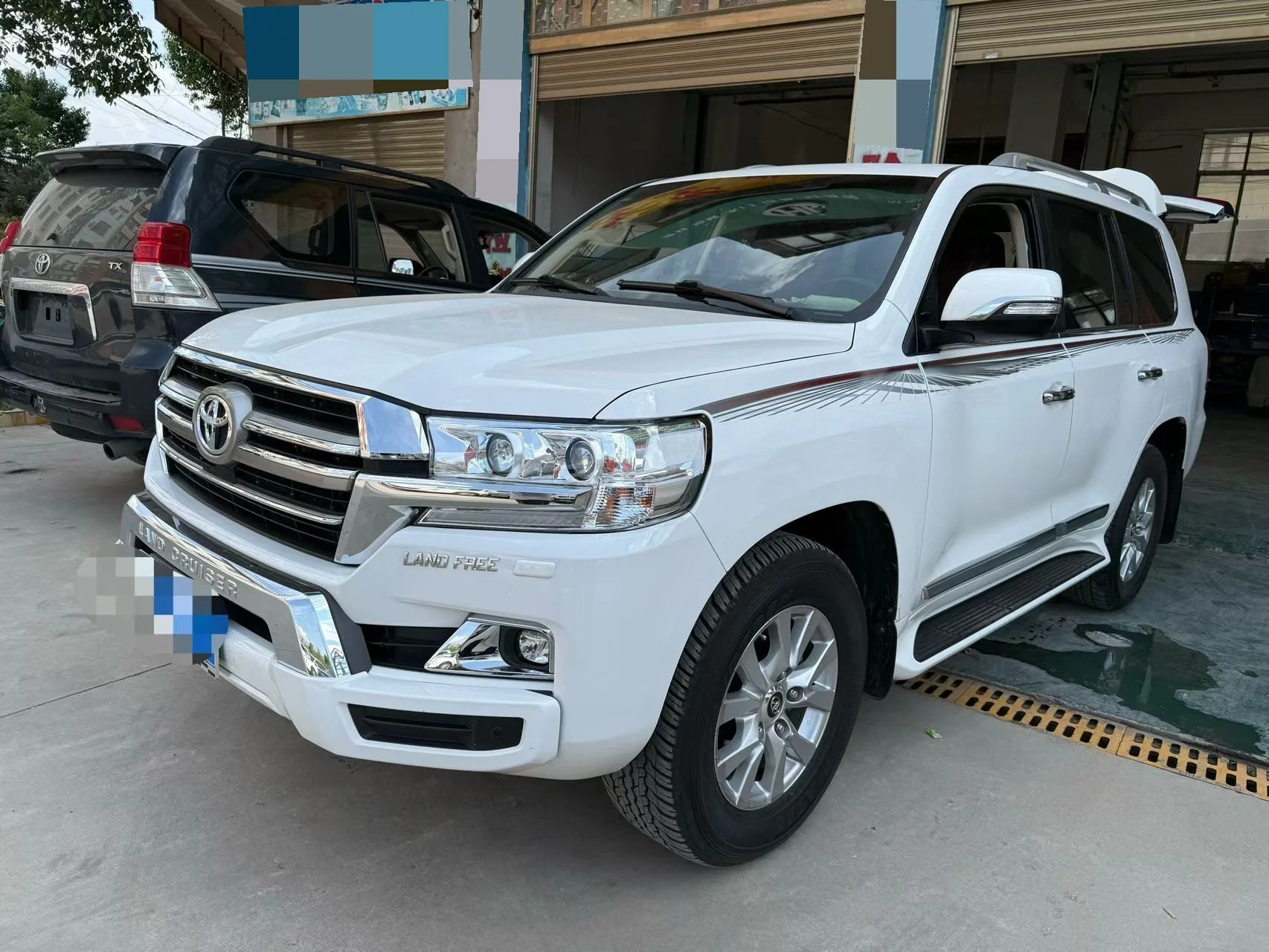 2019 Toyota Land Cruiser (Imported) 4.6 EXR Middle East Edition Automatic Transmission