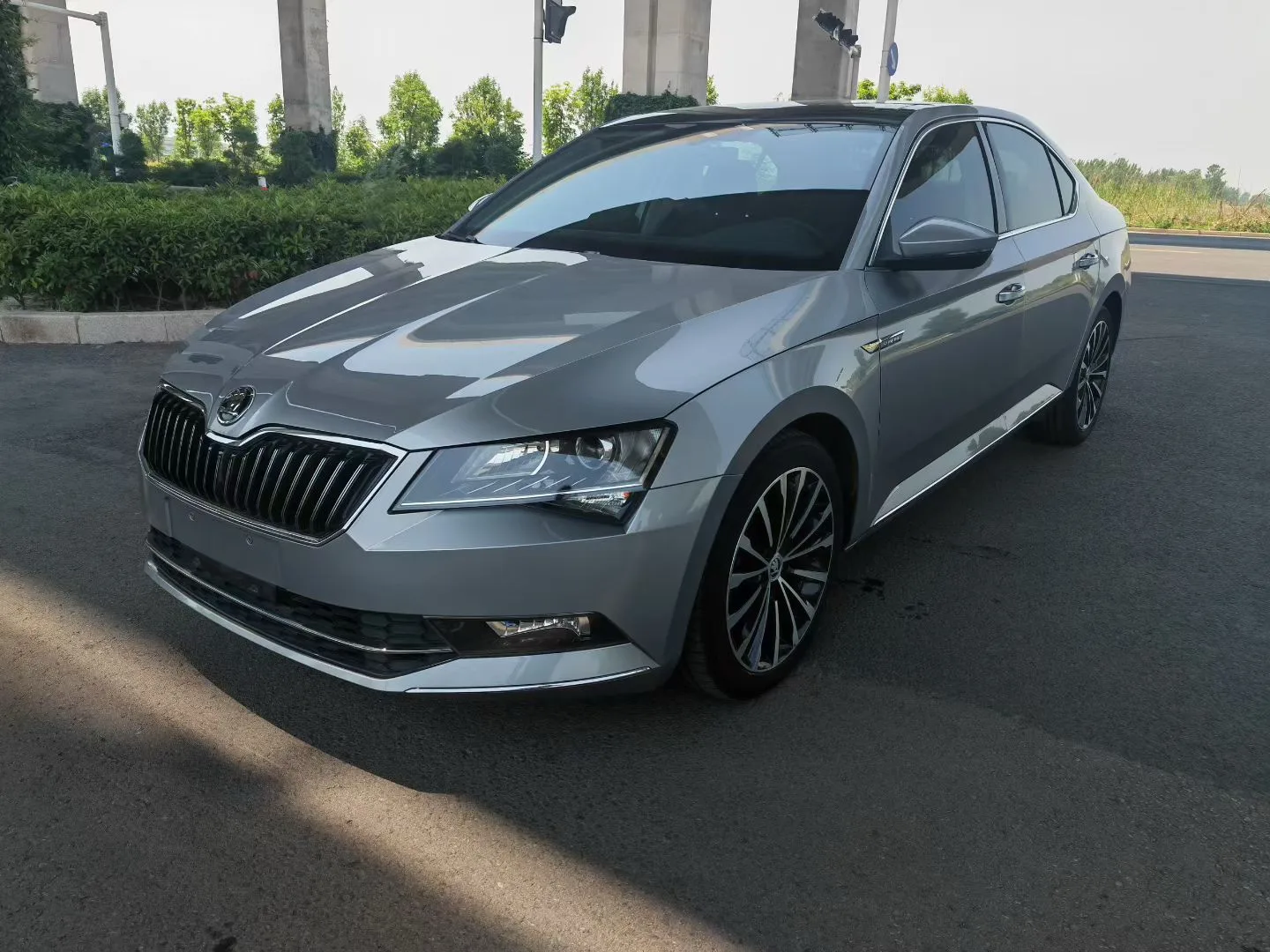 Superb 2018 TSI330 DSG Comfort Edition (National V Emission Standard)