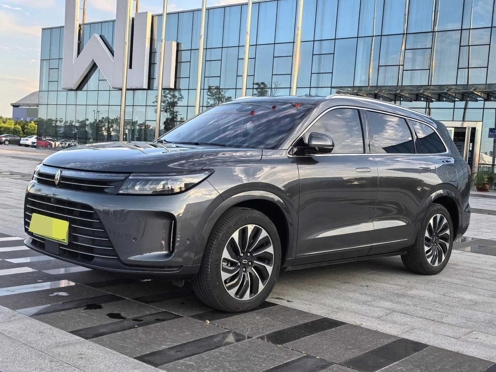 Wenjie M7 2022 1.5T Range Extender 4WD Luxury Edition