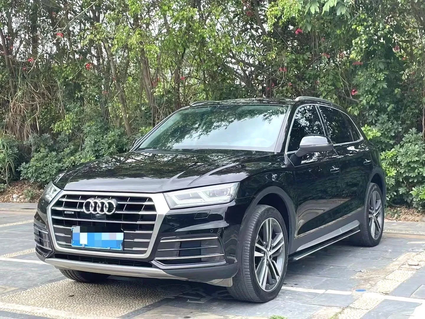Audi Q5L 2020 Facelift 40 TFSI Luxury Fashion Edition