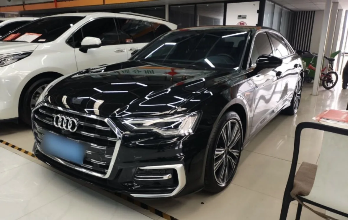 Audi 2025 A6L 2.0TFSI 45TFSI Quattro Premium Dynamic Edition Automatic