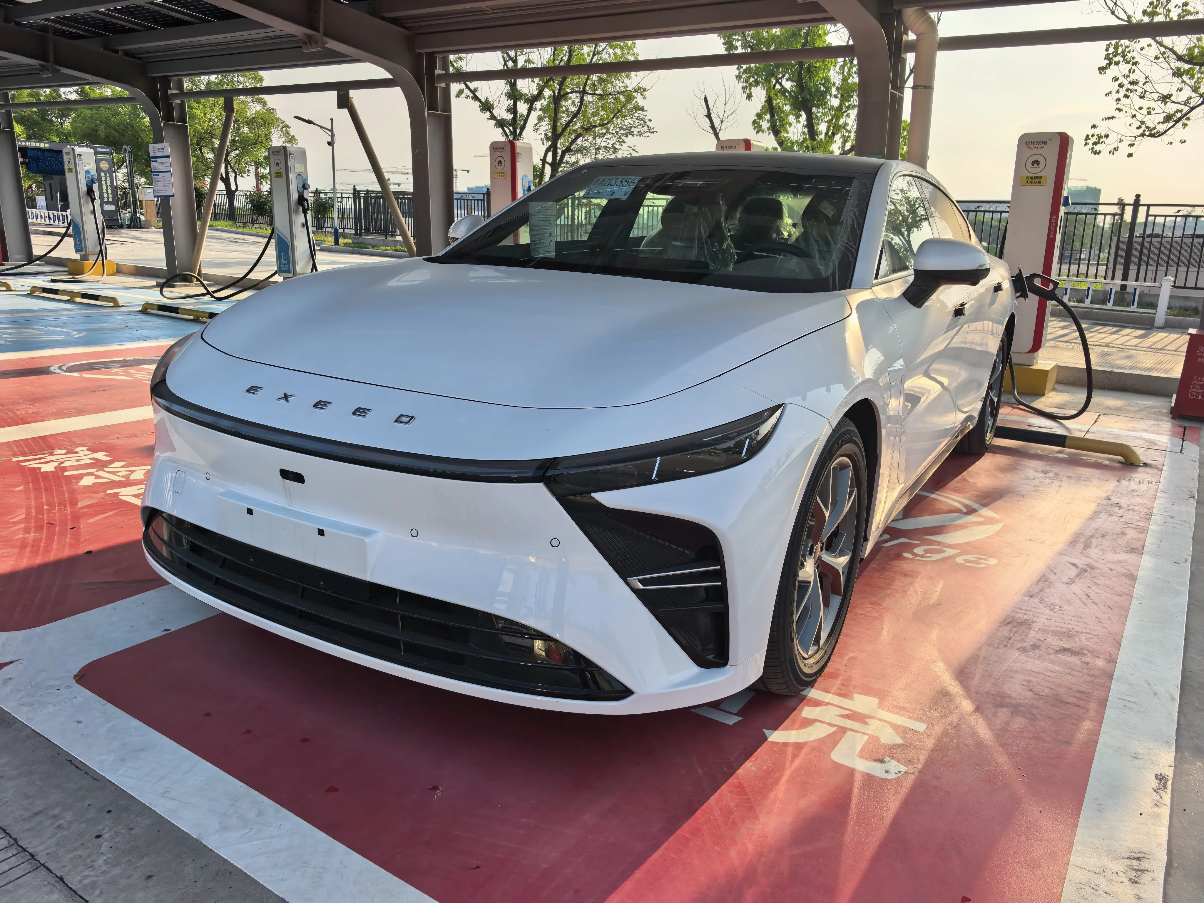 Exeed 2025 ES Pro High-Speed Driving Assistance Automatic Transmission