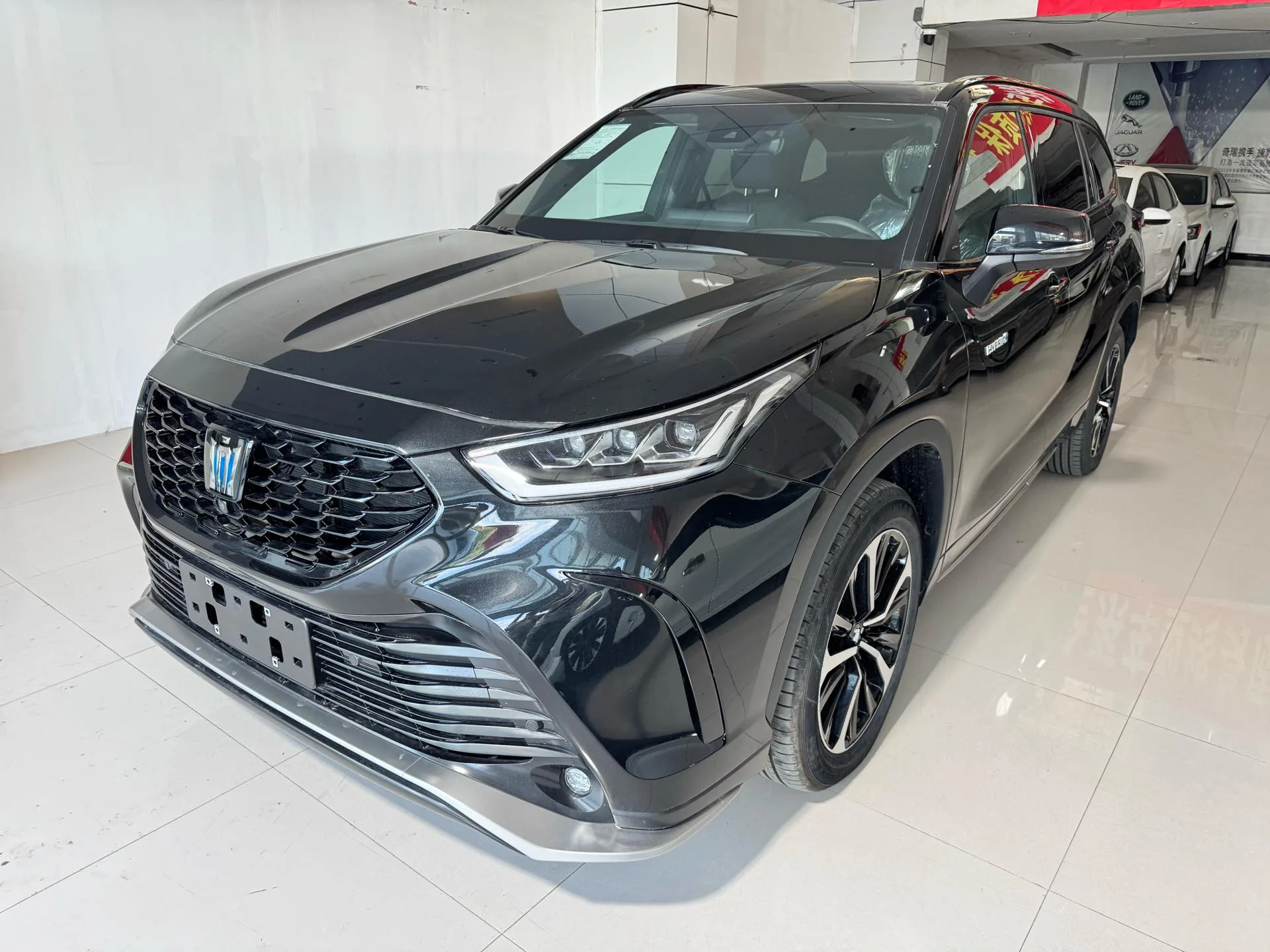 Toyota 2023 Crown Land Cruiser 2.5 CVT 4WD Luxury Automatic