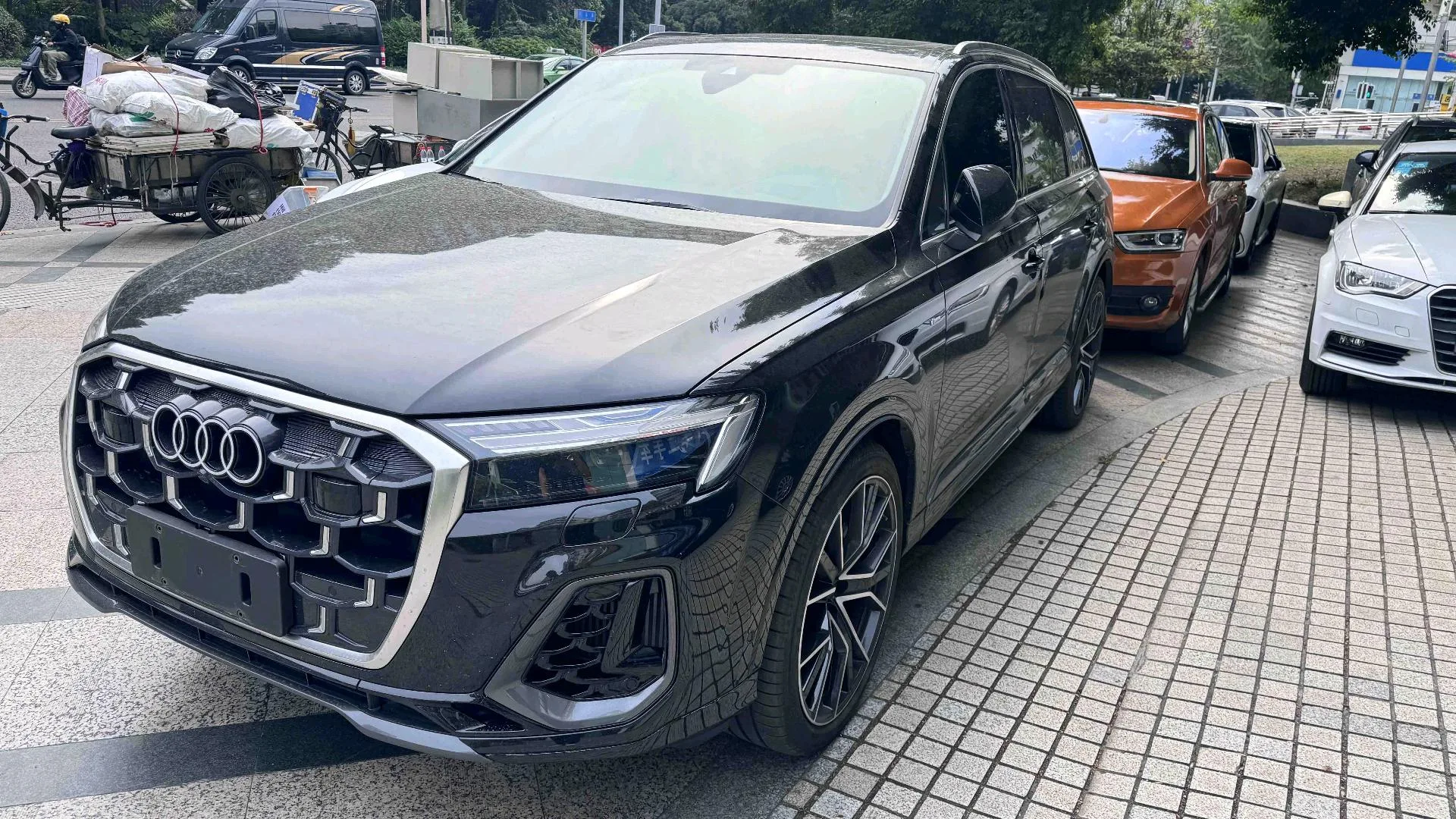 2025 Audi Q7 (Imported) Q7 48V 3.0 TFSI 55 TFSI Quattro S line Premium Edition, Automatic Transmission