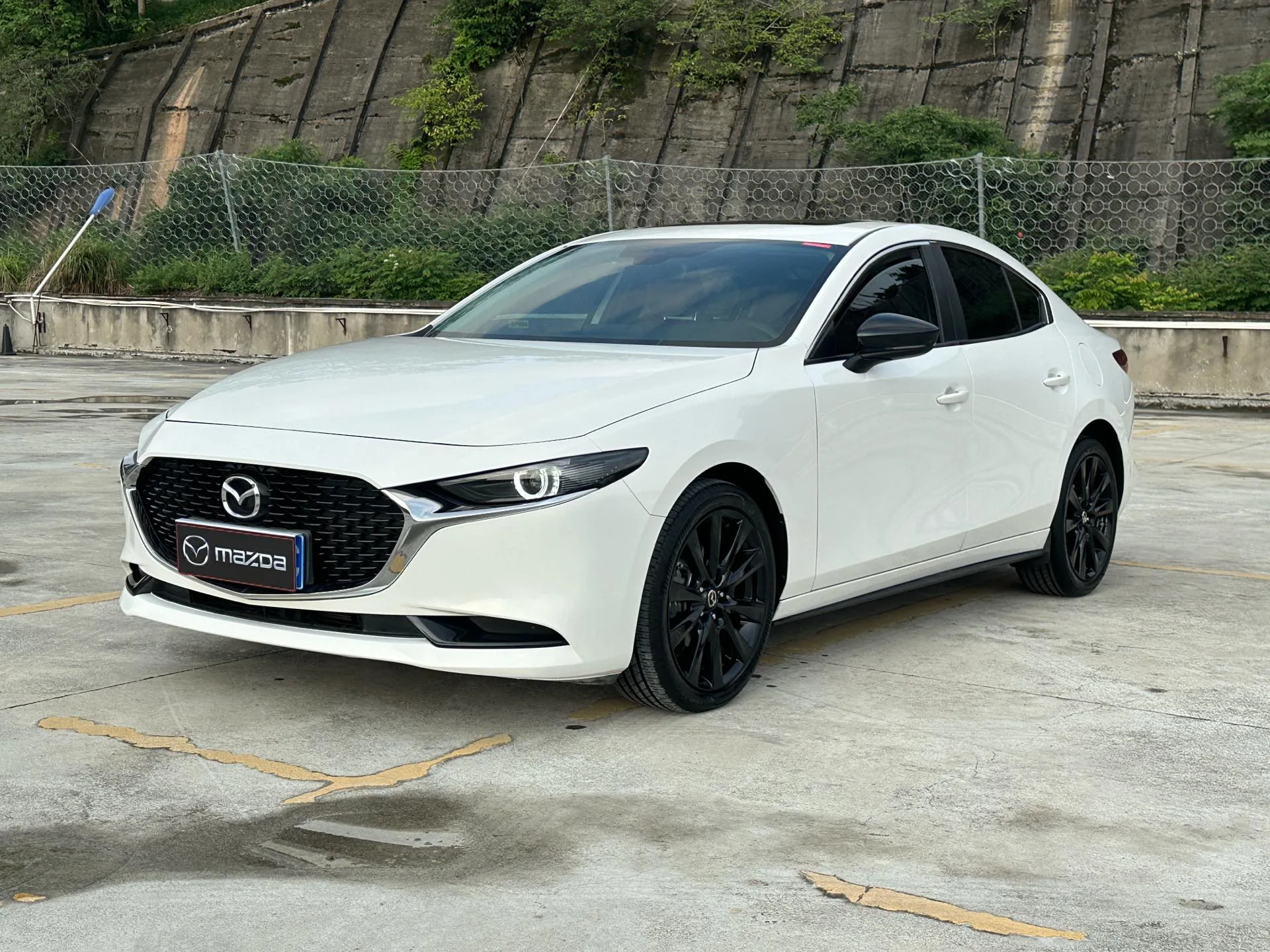 2025 Mazda 3 Axela, Mazda 3 Axela Sedan 2.0 Luxury Edition Automatic Transmission