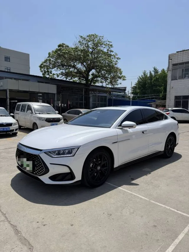 BYD 2023 Han DM-i 1.5T CVT Champion Edition 121KM Premium Automatic
