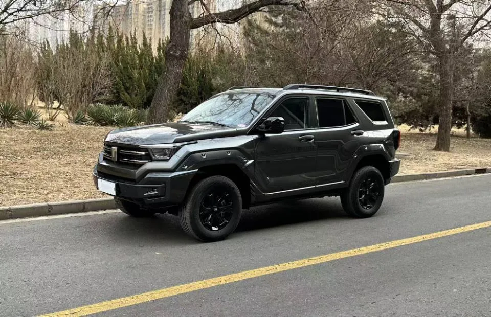 Tank 2025 Model Tank 400 48V 2.0T Explorer Edition Automatic Transmission
