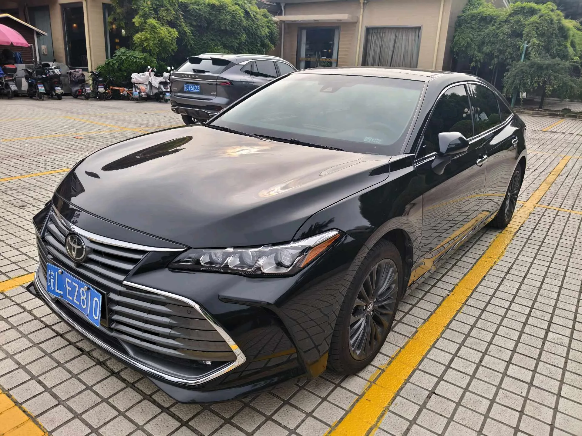 2019 Toyota Avalon 2.5L Touring Premium Edition (National V Emission Standard)