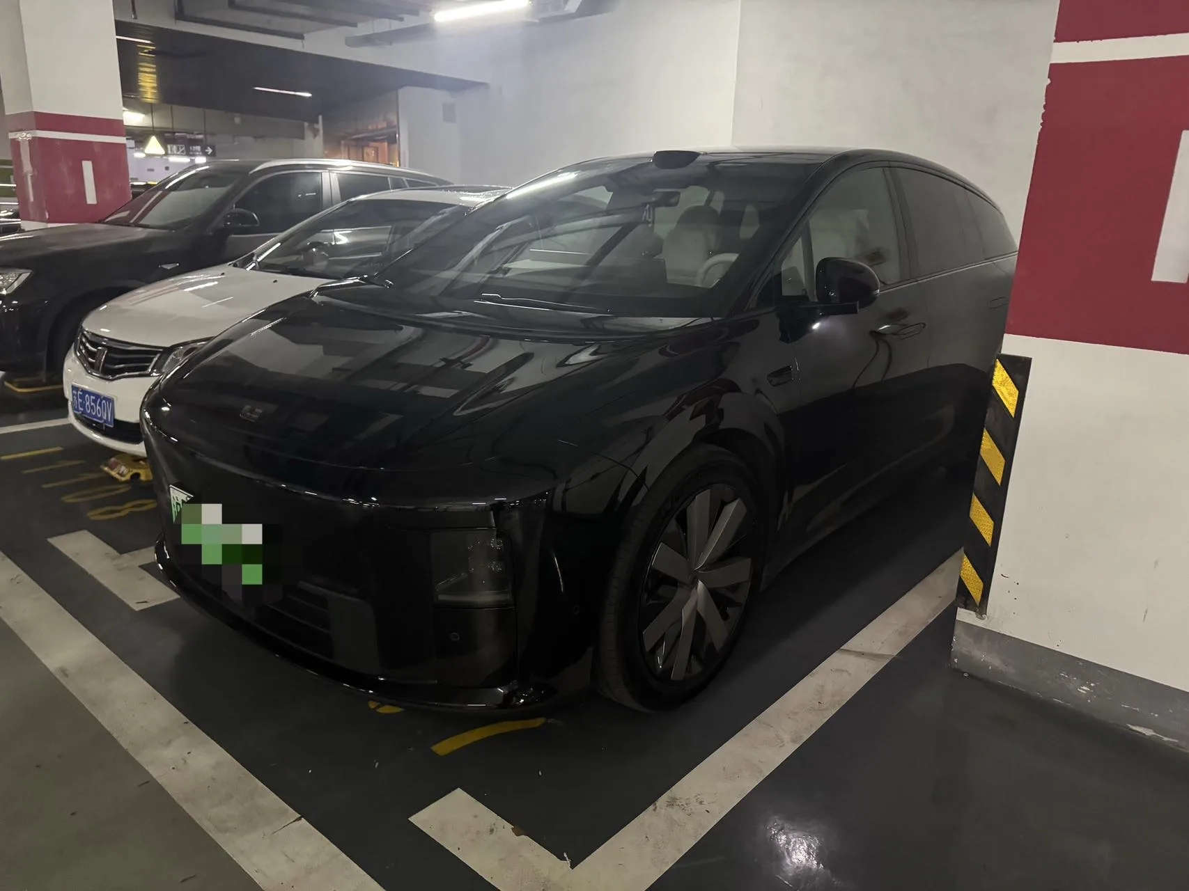 Li Auto i6 2025 AWD Basic Model