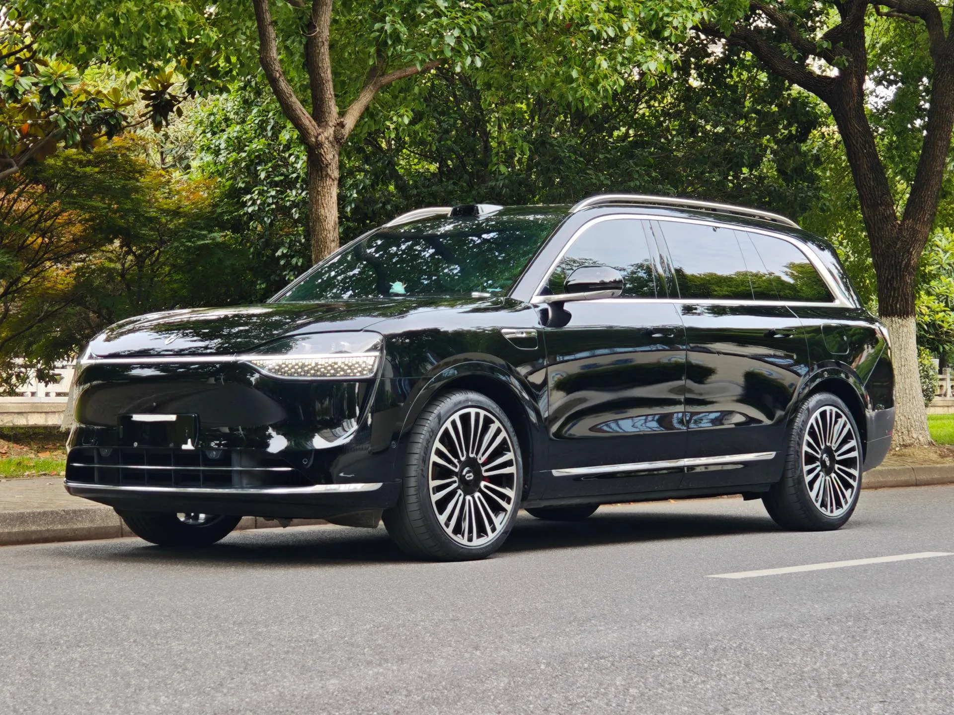 Wenjie M9 2024 Ultra Range Extended Edition 42kWh