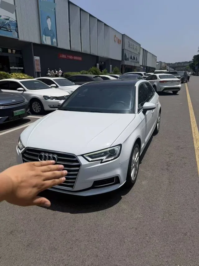 Audi A3 2020 Sportback 35 TFSI Progressive (China V Emission Standard)