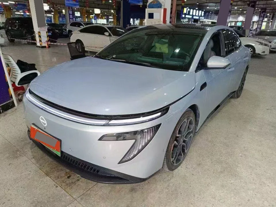 2025 Nissan N7 625 Max Automatic