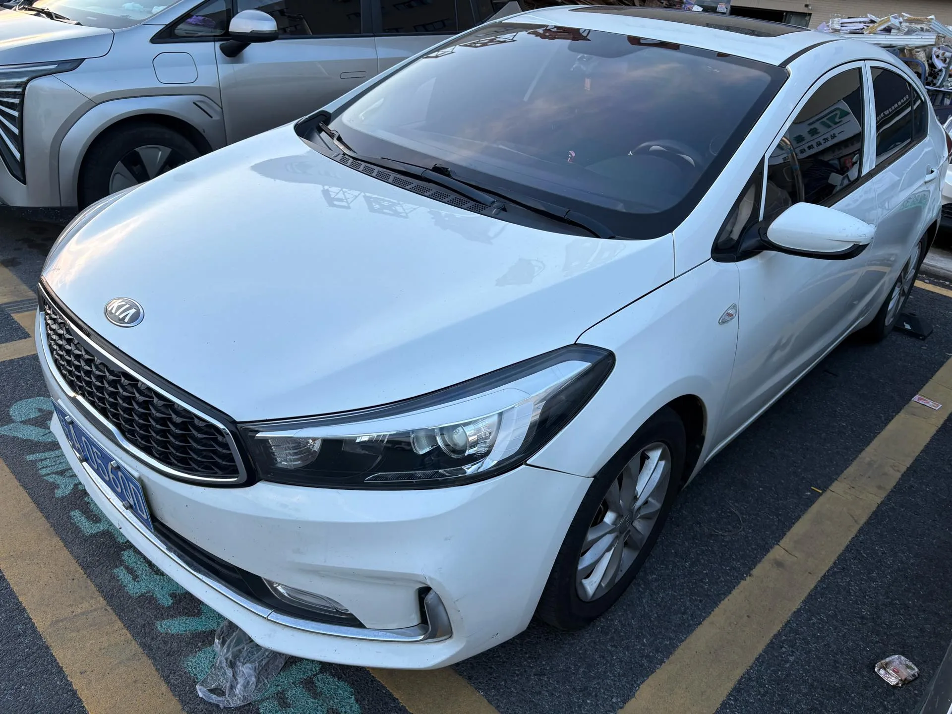 Kia K3 2017 1.6L Automatic 15th Anniversary Special Edition GLS