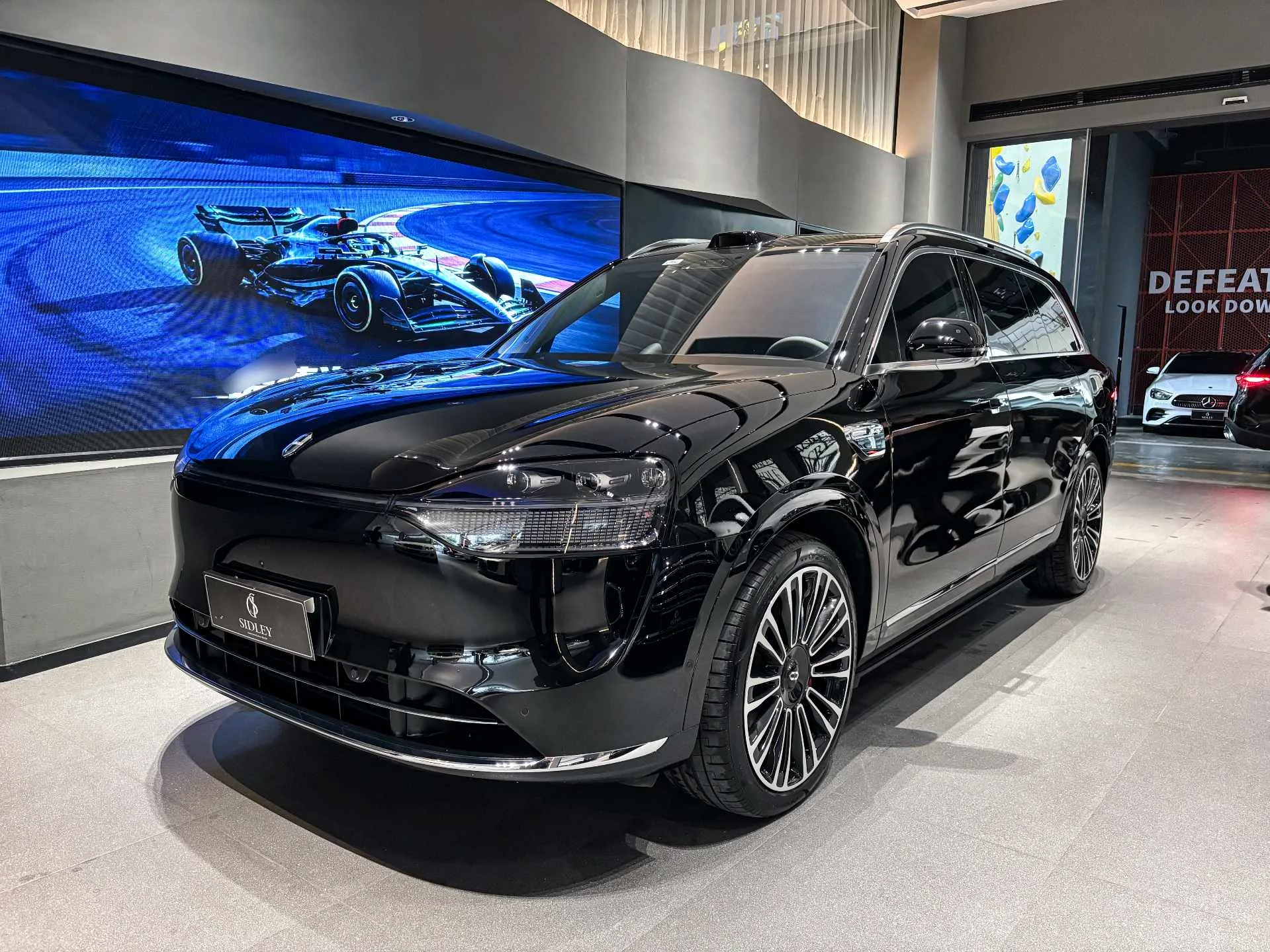 AITO 2025 M9 Range Extended Max Edition 52kWh 6-Seater Automatic