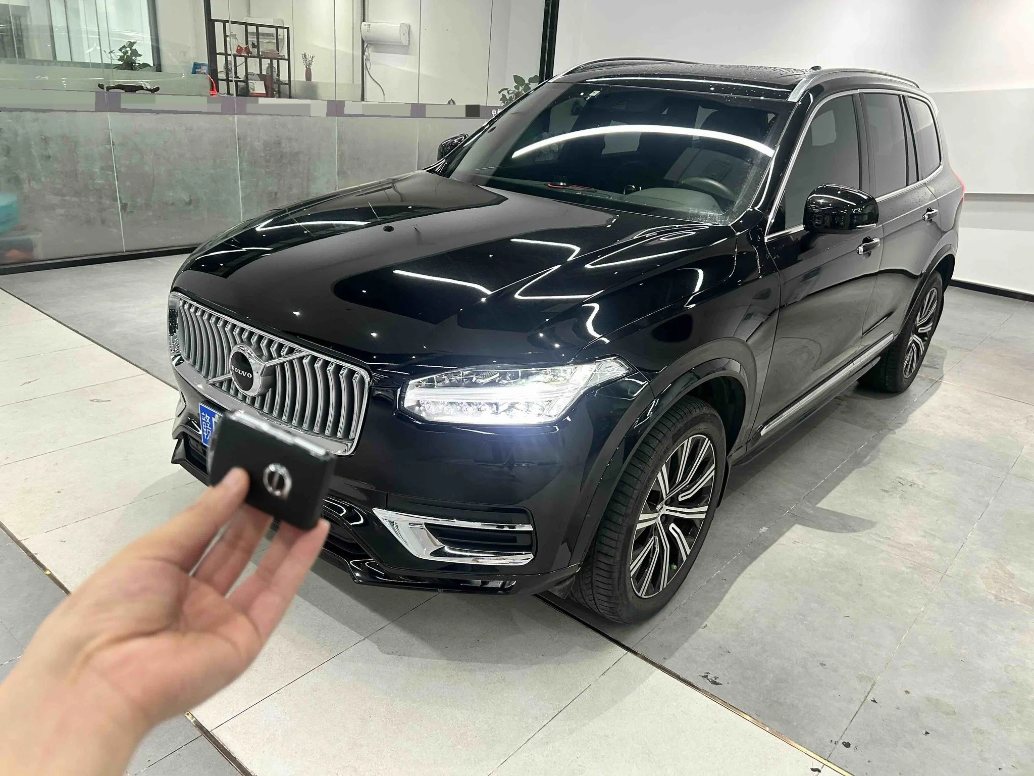 2021 Volvo XC90 B6 Inscription Luxury Edition 7-seater