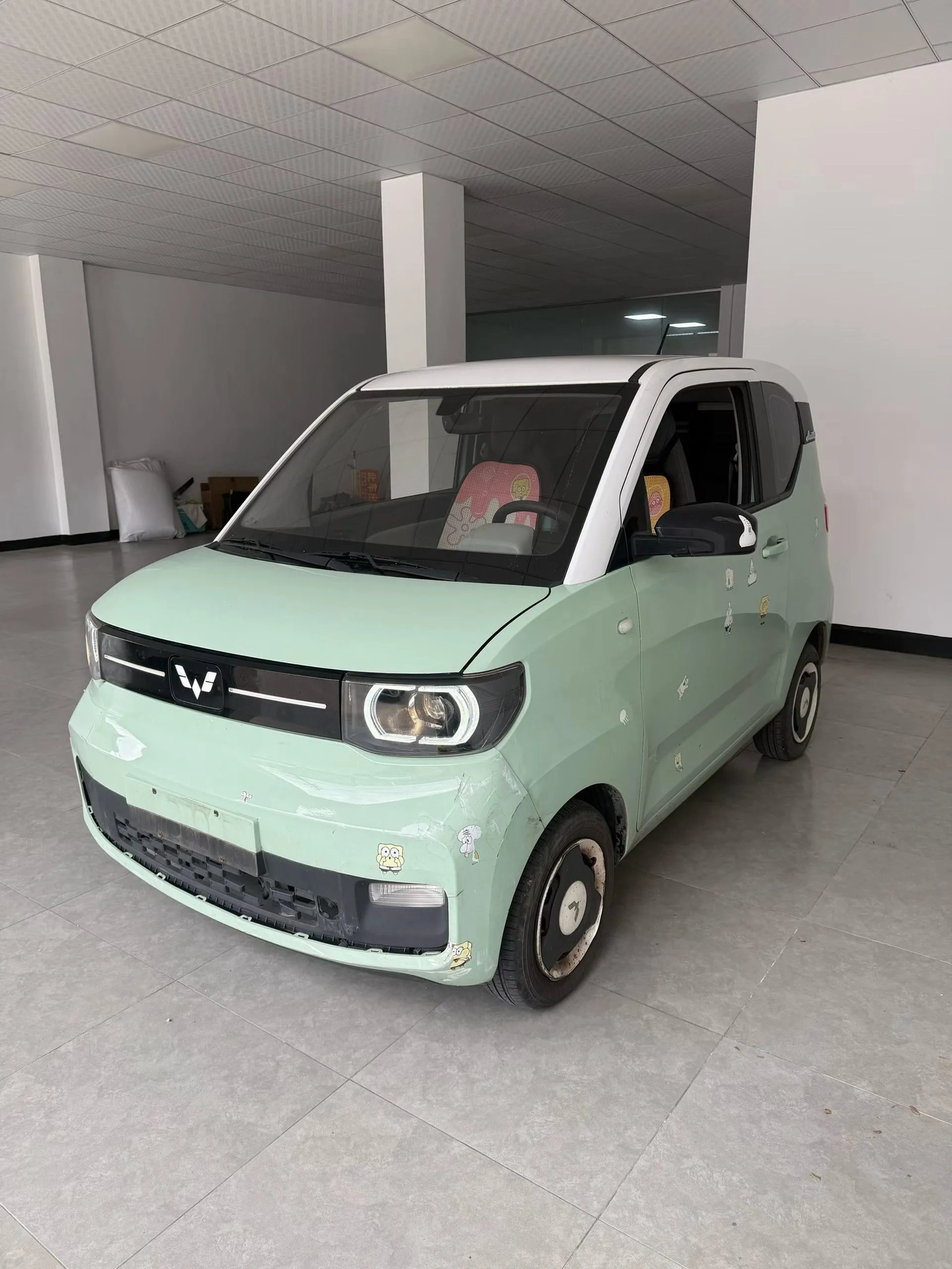 Hongguang MINIEV 2021 Macaron Sandwich Edition, 170km/h, Ternary Lithium Battery