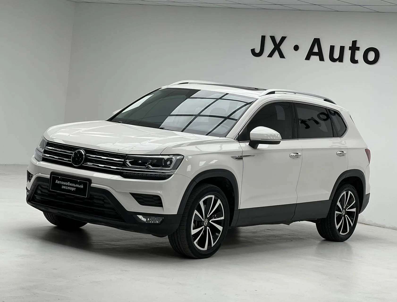 Tharu 2022 280TSI 2WD Luxury Edition