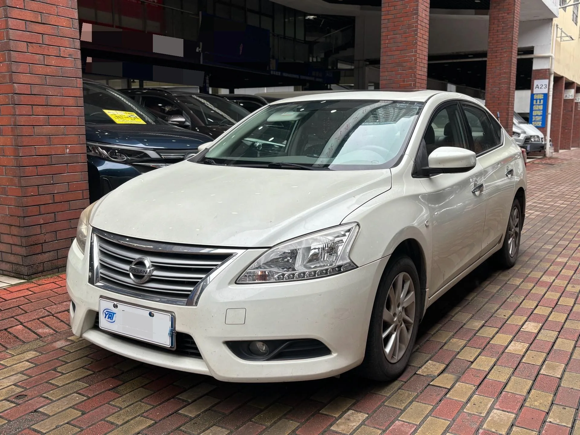 Nissan Sylphy 2012 1.6XL CVT Luxury Edition