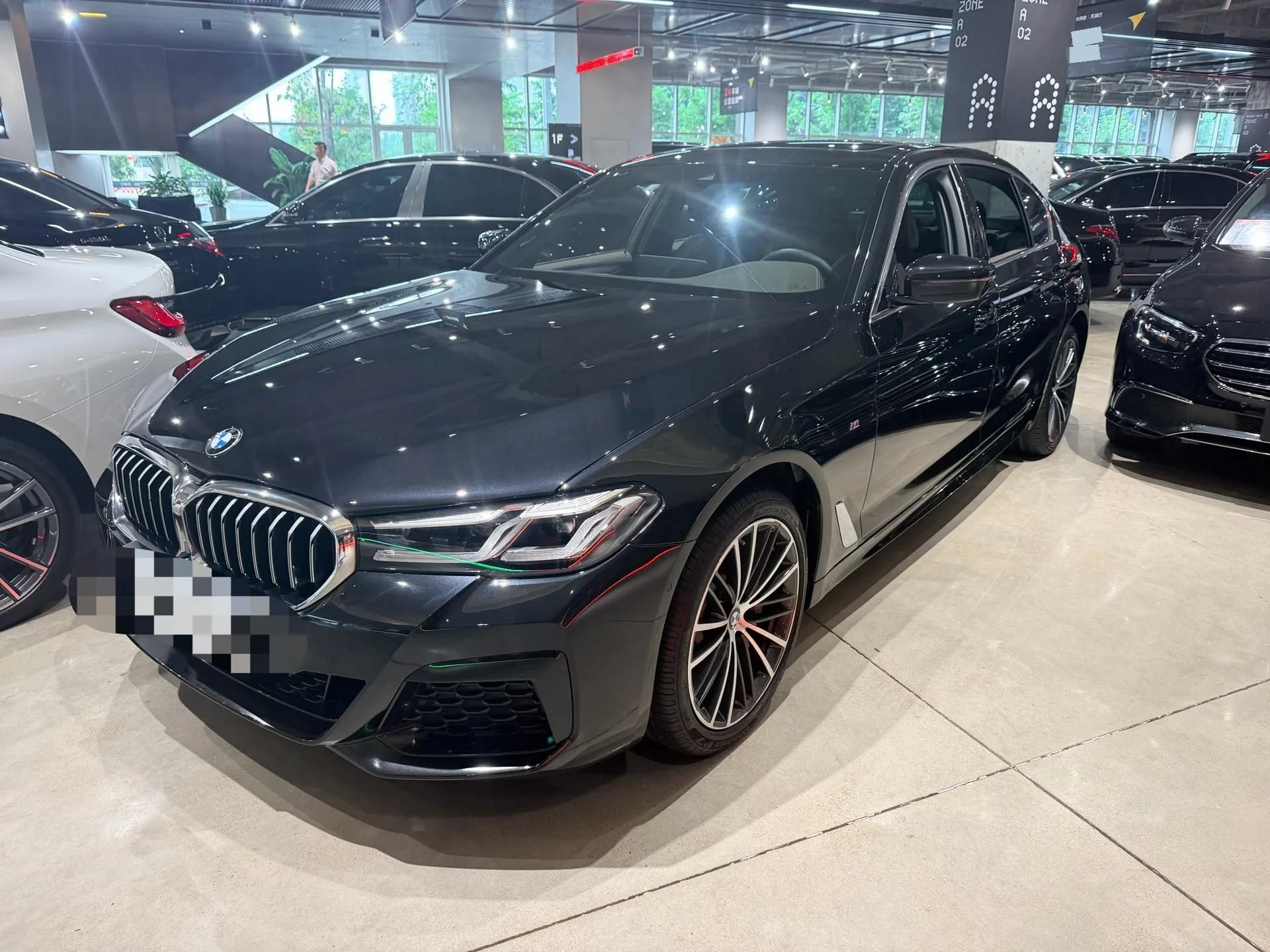 BMW 5 Series 2022 Facelift II 530Li Leading Model M Sport Package