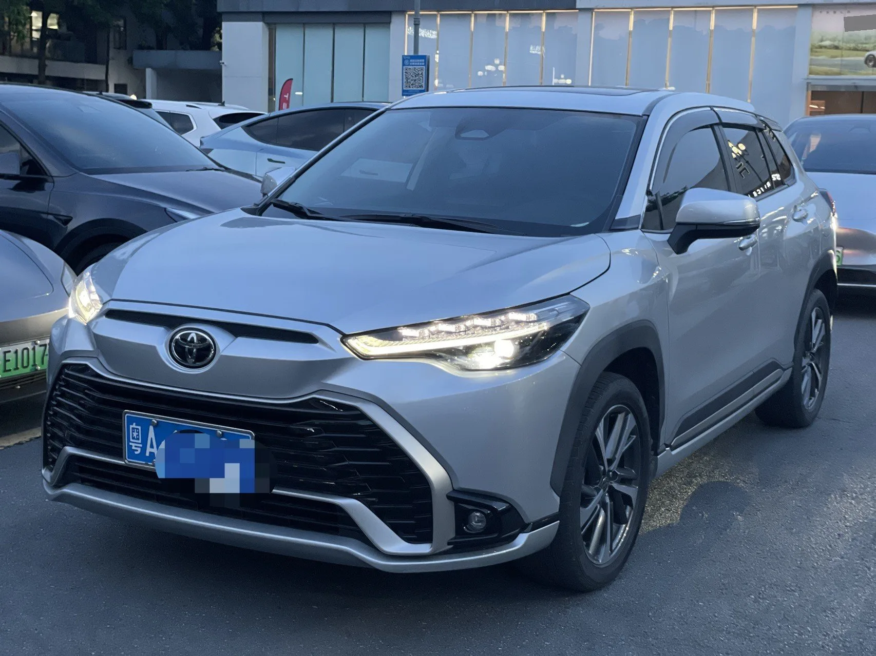 Toyota 2023 Honda GL8 2.0L CVT Sport Edition Automatic