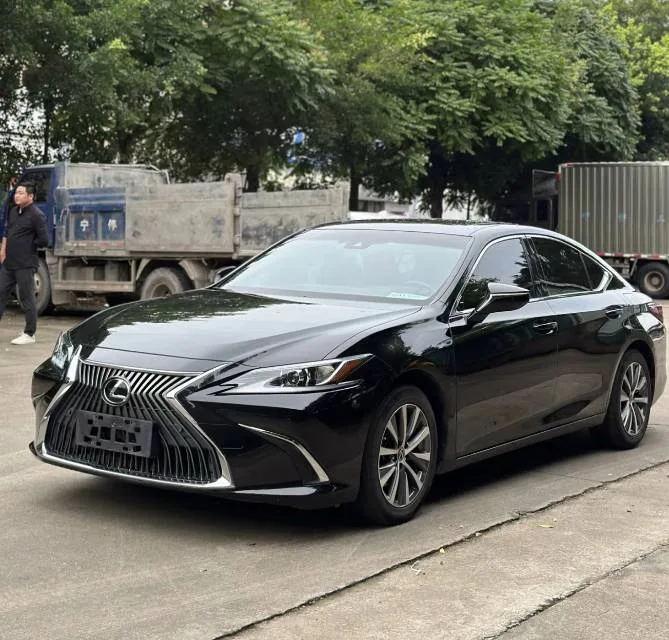 Lexus ES 2022 200 Premium Edition