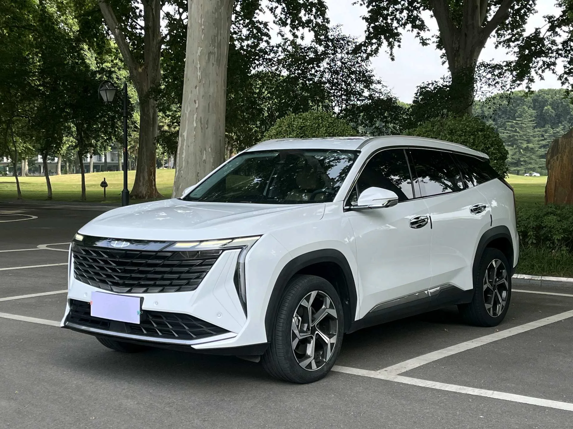 Geely Boyue L 2023 1.5TD DCT Premium Edition