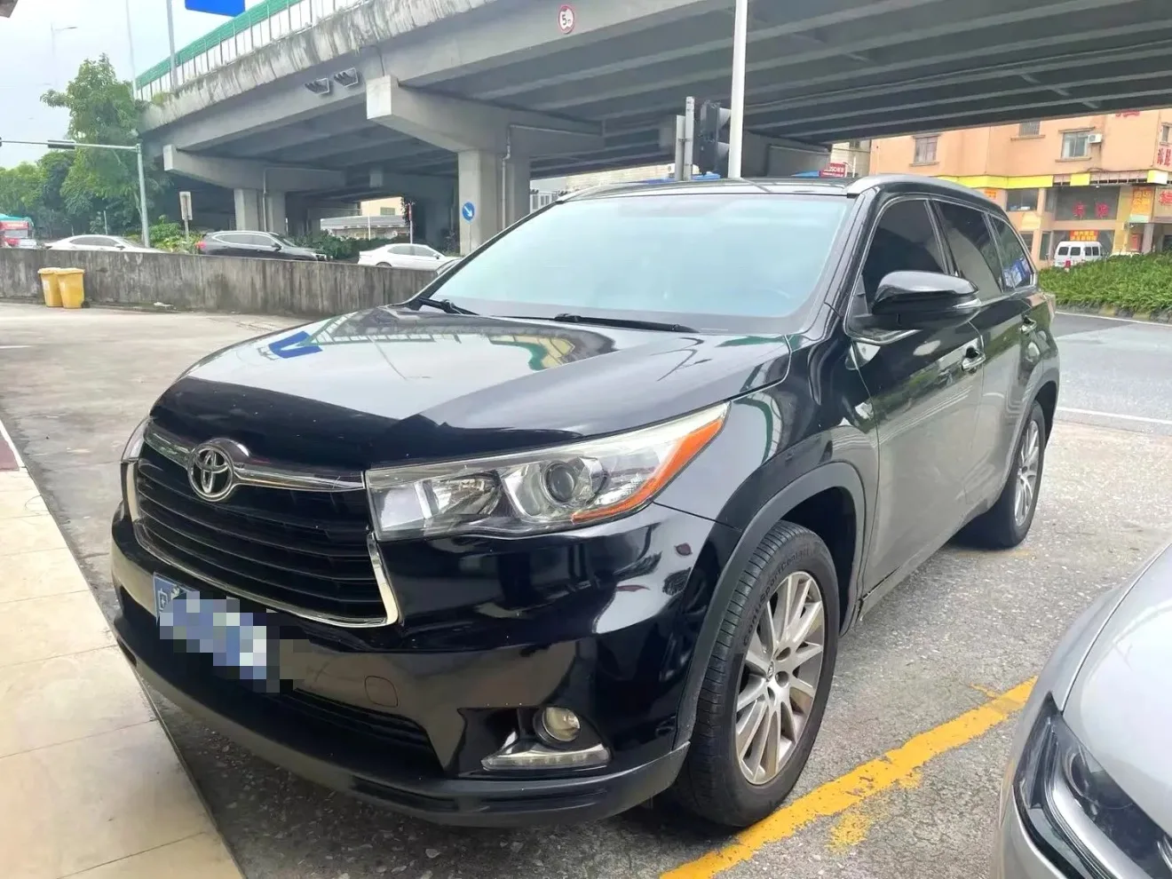 2015 Highlander 3.5L AWD Luxury Edition, 7-Seater