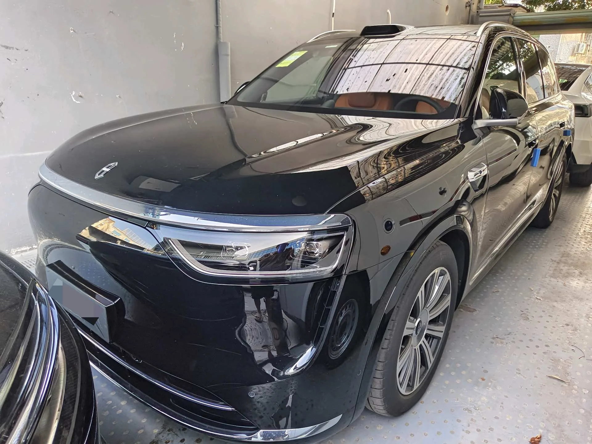 AITO 2025 M8 Max Edition, 53.4kWh, 6-seater (896-line LiDAR), Automatic Transmission
