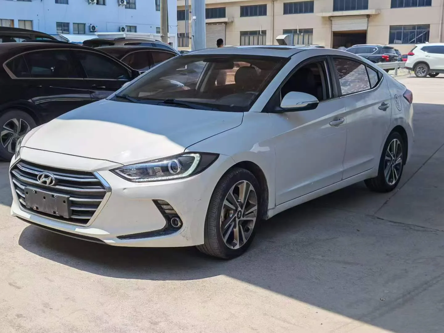 Hyundai Elantra 2016 1.6L Automatic Smart Elite Edition
