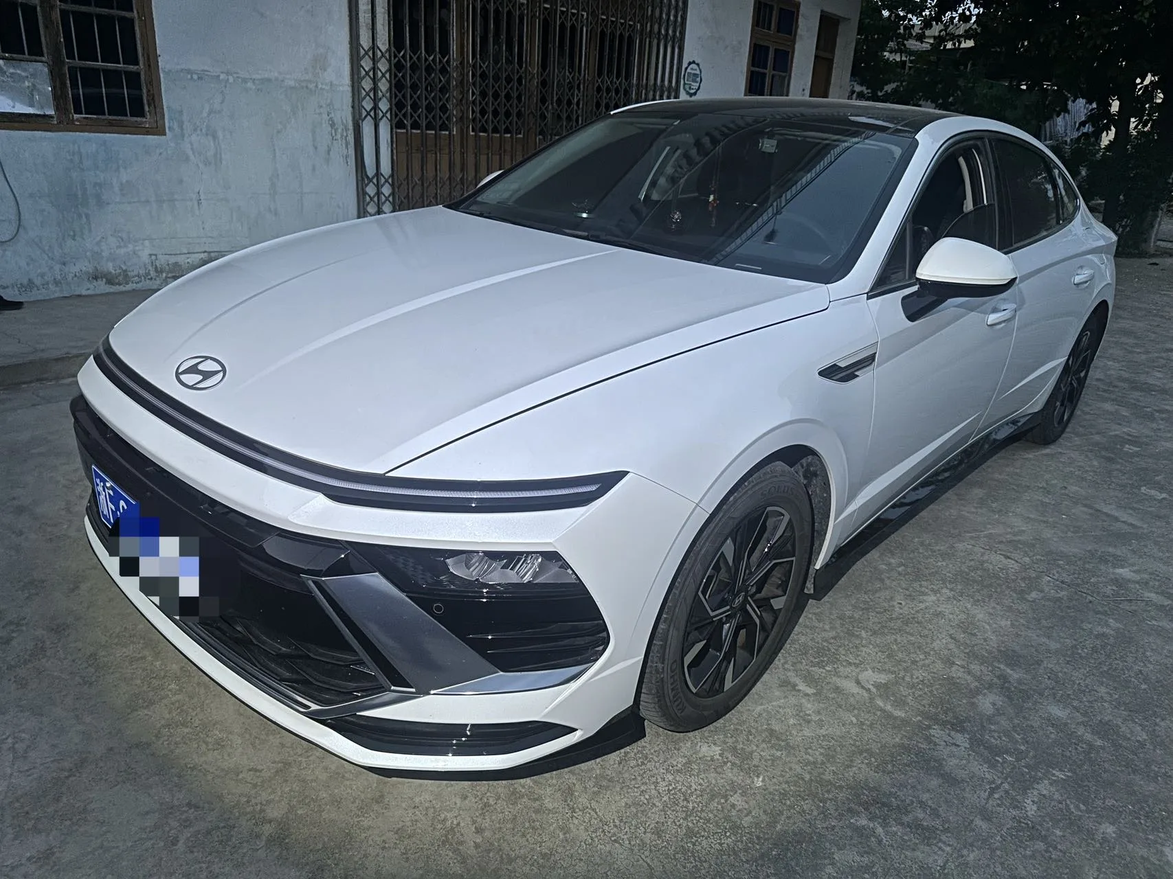 Hyundai 2024 11th-Generation Sonata 1.5T Pro Automatic