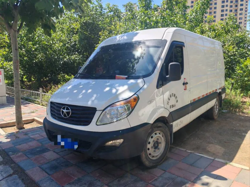JAC 2024 Starry 2.0T Star Logistics Long Wheelbase Single-Tire High Roof 2/3-Seater Manual Transmission